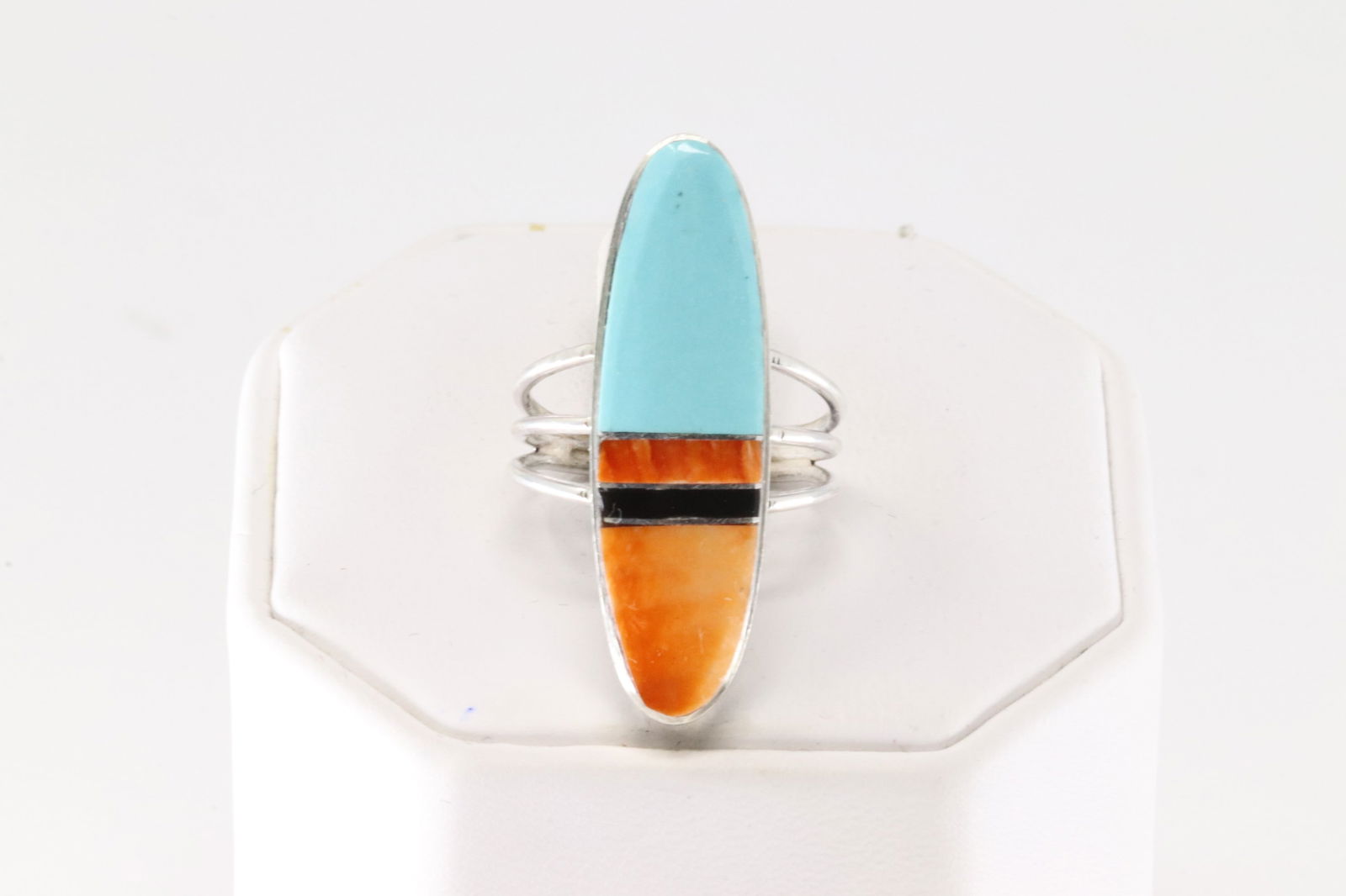 Native America Navajo Sterling Silver Multi-Color Stone Inlay Ring By H.Smith.: This is a Native America Navajo Sterling Silver Multi-Color Stone Inlay Ring By H.Smith. Ring size: 7.00.