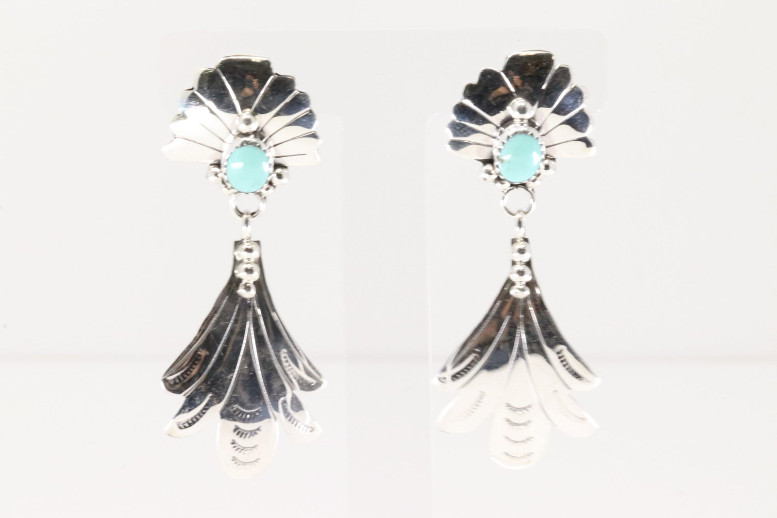 Native America Navajo Sterling Silver Turquoise Feather Post / Dangling Earring's By Genevieve: This is a Native America Navajo Sterling Silver Turquoise Feather Post / Dangling Earring's By Genevieve Francisco.