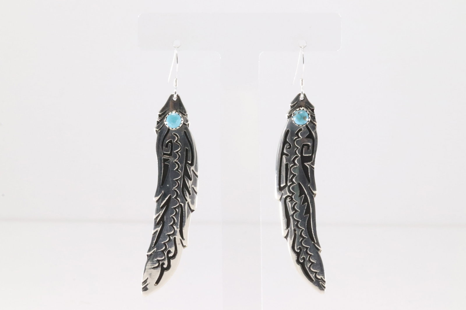 Native America Navajo Sterling Silver Turquoise Feather Dangling Earring's By T&R Singer.: This is a Native America Navajo Sterling Silver Turquoise Feather Dangling Earring's By T&R Singer.