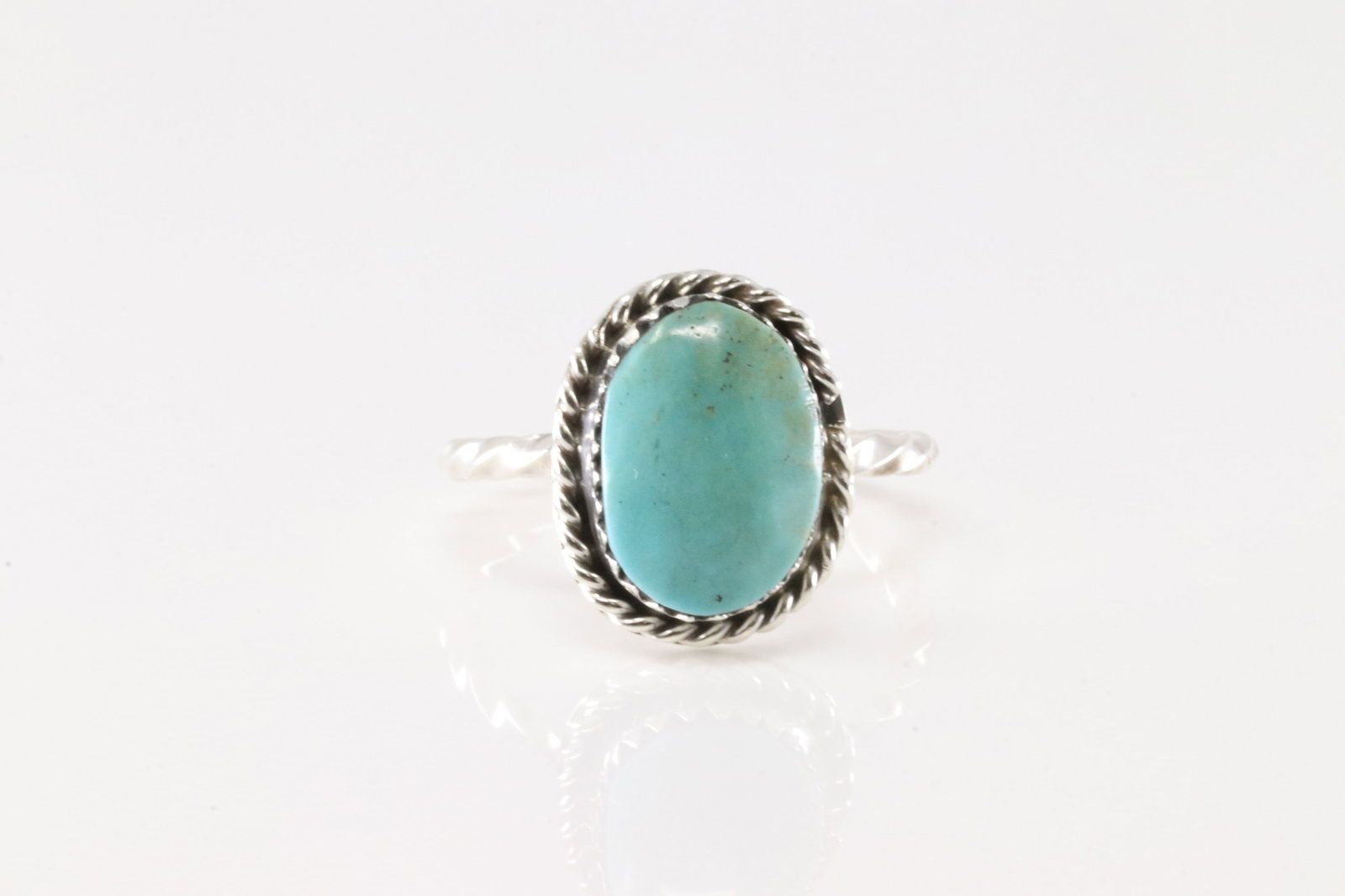 Native America Navajo Sterling Silver Turquoise Ring By Aaron Begay.: This is a Native America Navajo Sterling Silver Turquoise Ring By Aaron Begay. Ring size: 7.25.