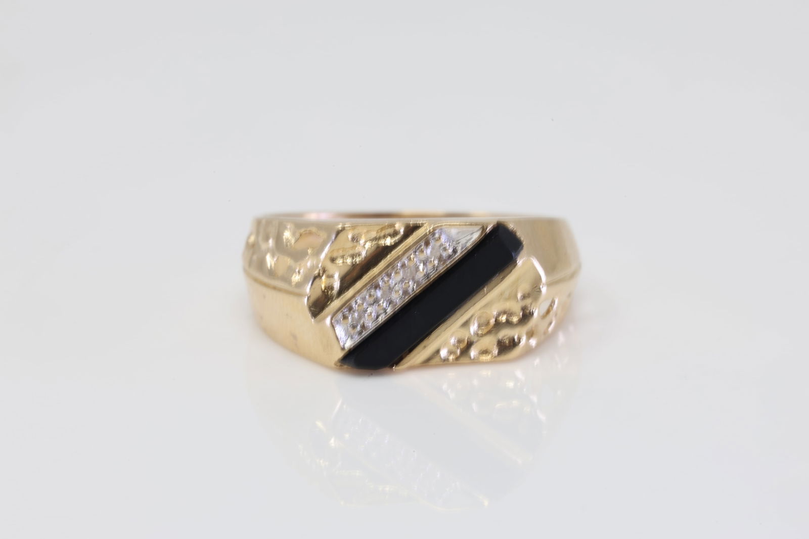 Black Onyx & Diamond Ring 14Kt. (1 of 4)