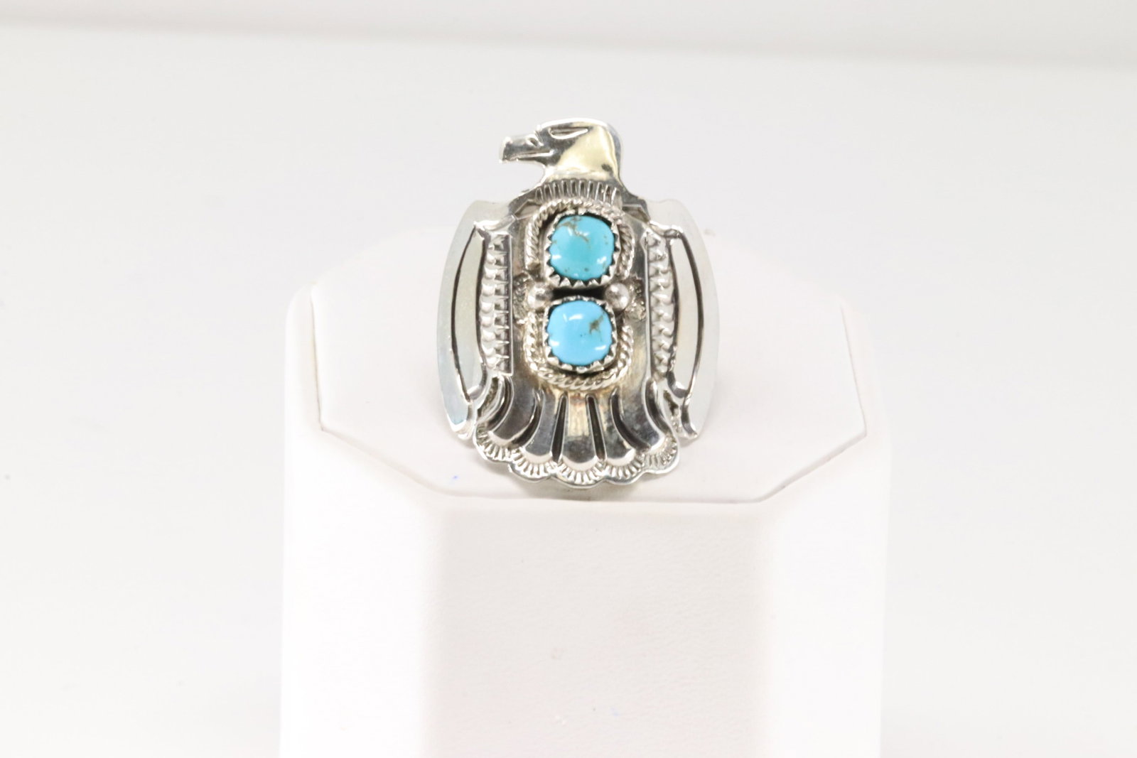 Native America Navajo Sterling Silver Turquoise Thunderbird Ring By Alice R Saunders.: This is a Native America Navajo Sterling Silver Turquoise Thunderbird Ring By Alice R Saunders. Ring size: 7.50.