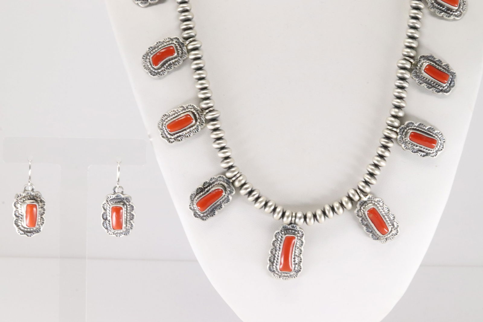 Native America Navajo Sterling Silver Coral Necklace & Earring's Set By Thomas Francisco. (1 of 6)