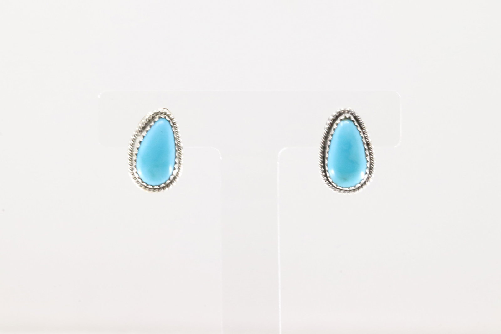 Native America Navajo Sterling Silver Turquoise Post Earring's By Alice R.Saunders.: This is a Native America Navajo Sterling Silver Turquoise Post Earring's By Alice R.Saunders.