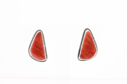 Native America Navajo Sterling Silver Spiny Osyter Post Earring's By Virginia Becenti.