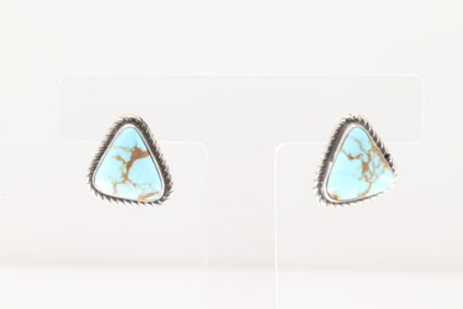 Native America Navajo Sterling Silver Kingman Turquoise Post Earring's By Judith Dixon.