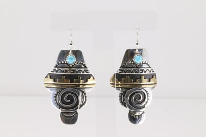 Native America Navajo Sterling Silver Turquoise Dangling Earring's By T&R Singer.