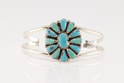 Native America Navajo Sterling Silver Kingman Turquoise Bracelet Cuff By Alicia Wilson.