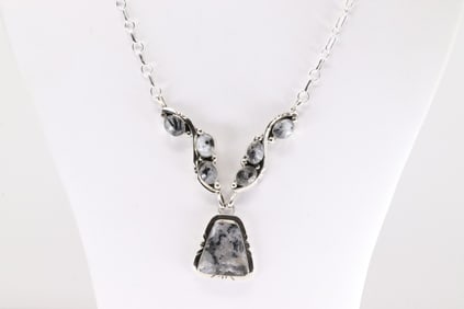 Native America Navajo Sterling Silver White Buffalo Necklace By Phyllis A.Smith.