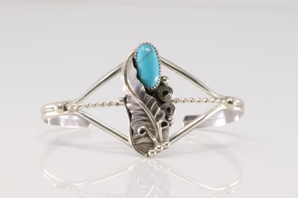 Native America Navajo Sterling Silver Turquoise Bracelet Cuff By R.M.