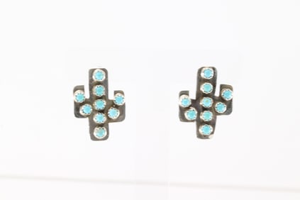 Native America Zuni Sterling Silver Turquoise Cactus Post Earring's By Aaron Davis.