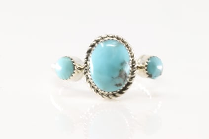 Native America Navajo Sterling Silver Turquoise Ring By Dorothy Lee.