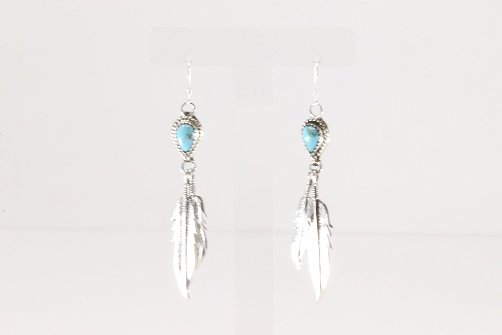 Native America Navajo Sterling Silver Turquoise Feather Dangling Earring's By Sharon McCarthy.: This is a Native America Navajo Sterling Silver Turquoise Feather Dangling Earring's By Sharon McCarthy.