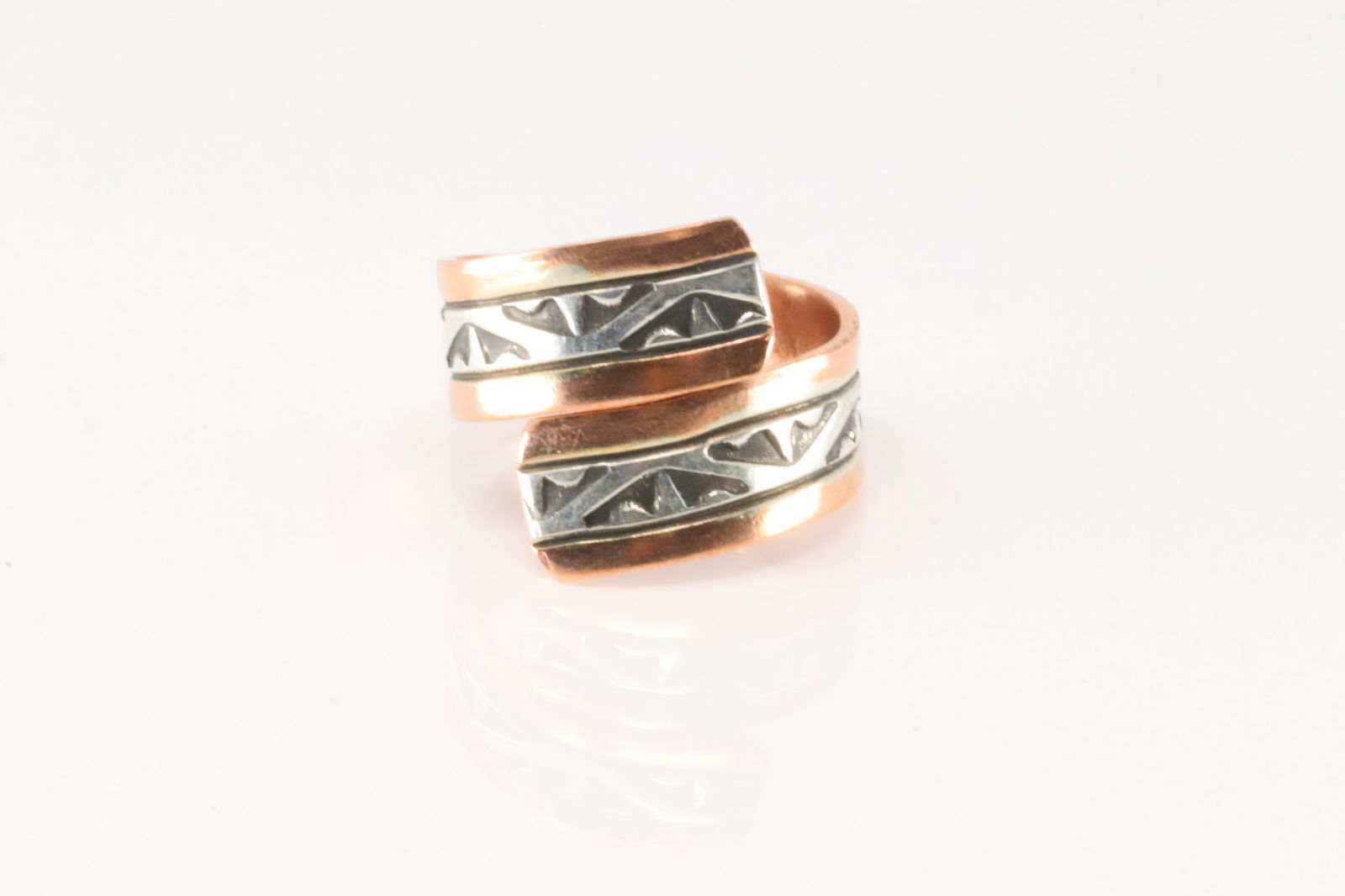 Native America Navajo Sterling Silver Copper Ring By Wylie Secatero. (1 of 4)