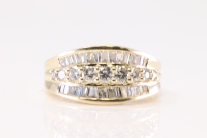 Wedding Diamond Ring 14Kt.