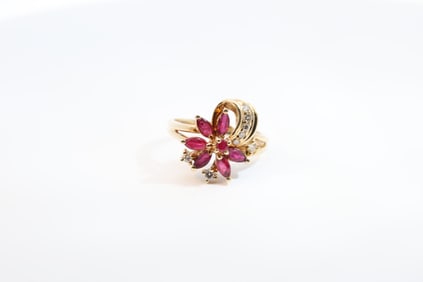 Ruby & Diamond Ring 14Kt.