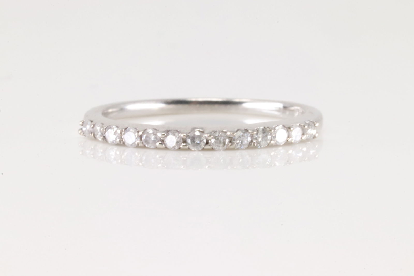 Diamond Wedding Ring 14Kt. (1 of 4)