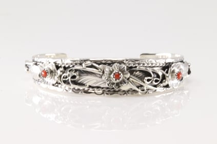 Native America Navajo Sterling Silver Coral Bracelet Floral Cuff By Bessie Joe.
