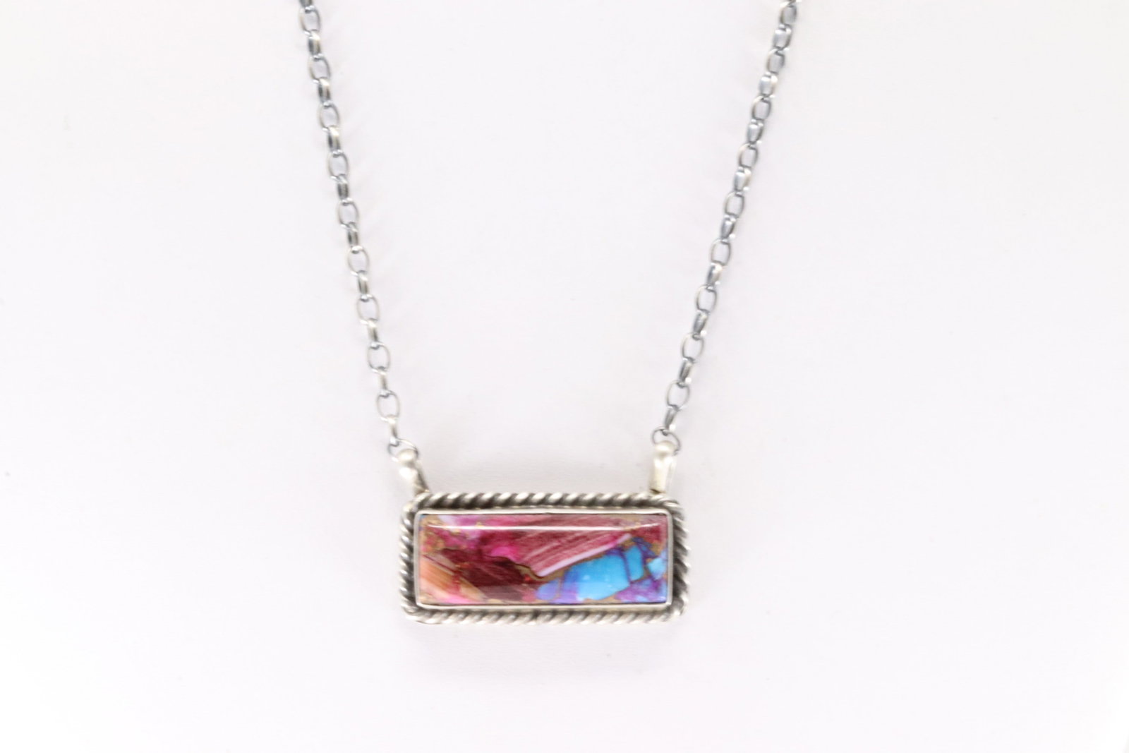 Native America Navajo Sterling Silver Turquoise Compressed Necklace By Augustine Largo.: This is a Native America Navajo Sterling Silver Turquoise Compressed Necklace By Augustine Largo. Necklace length: 16.00"