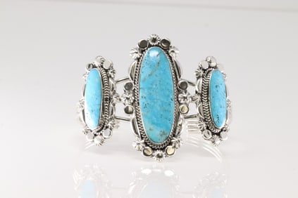 Native America Navajo Sterling Silver Turquoise Bracelet Cuff By Loretta Delgarito.