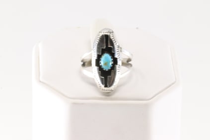 Native America Navajo Sterling Silver Turquoise Ring By Felix Perry.