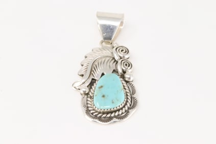 Native America Navajo Sterling Silver Kingman Turquoise Pendant By Julia Ettcity.