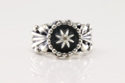Native America Navajo Sterling Silver Stamped Star Ring By Genevieve Francisco.