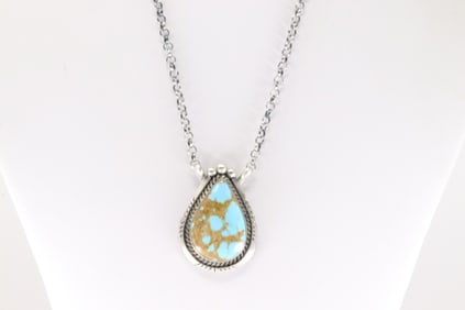Native America Navajo Sterling Silver Kingman Turquoise Necklace By Alfred Martinez.