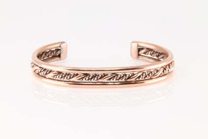 Native America Navajo Copper Bracelet Cuff By Elaine Tahe.
