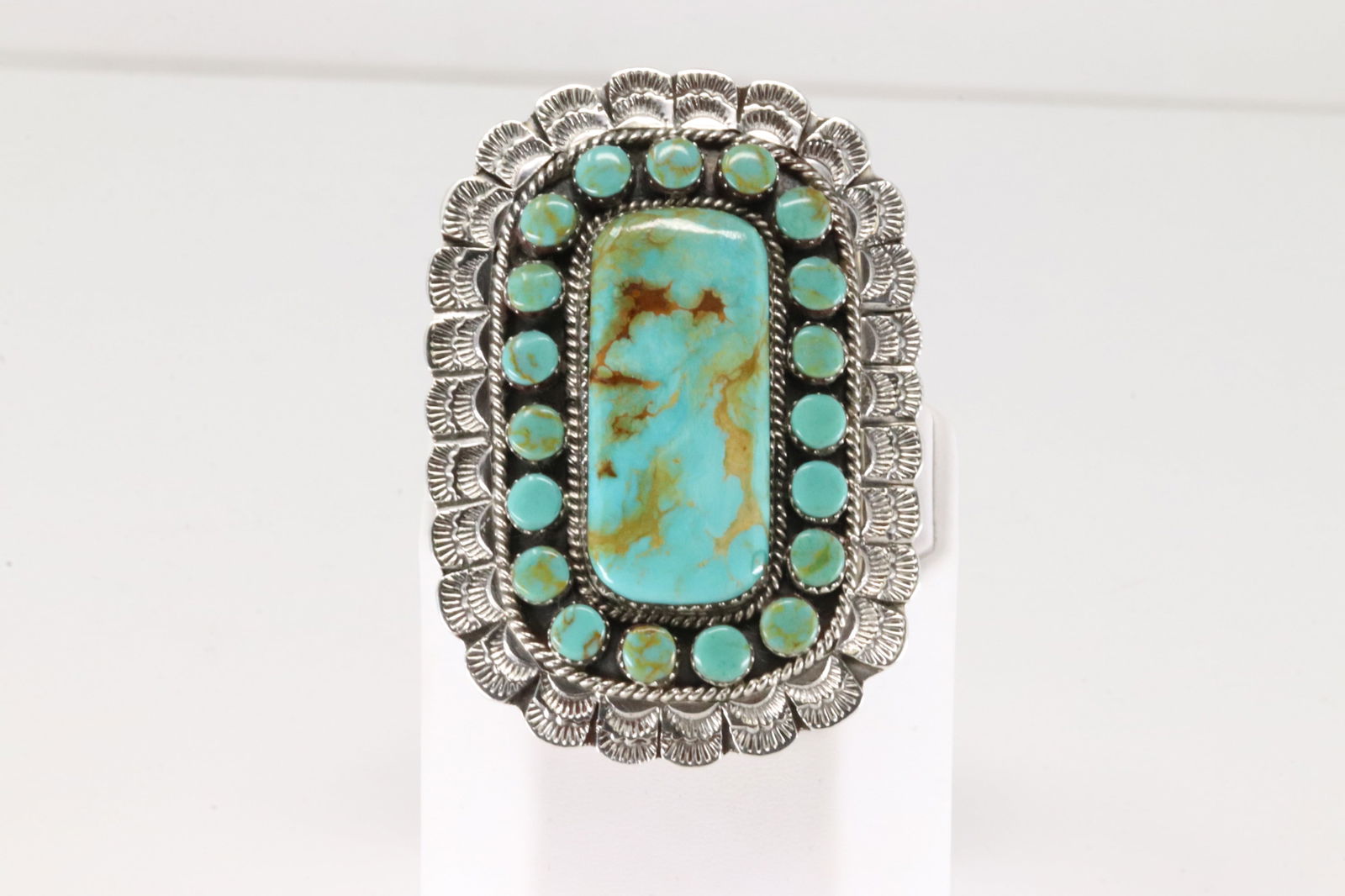 Native America Navajo Sterling Silver Kingman Turquoise Ring By A.E. (1 of 5)