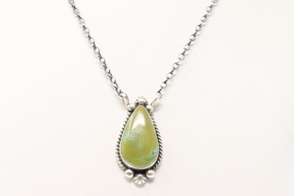 Native America Navajo Sterling Silver Kingman Turquoise Necklace By Augustine Largo.