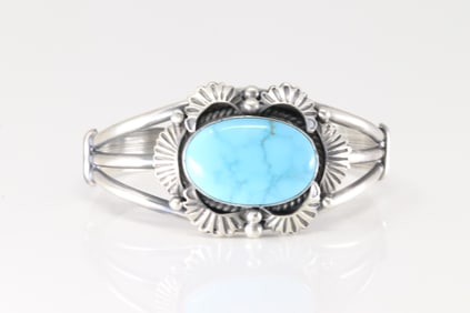 Native America Navajo Sterling Silver Kingman Turquoise Bracelet cuff By Jimmy Lee.