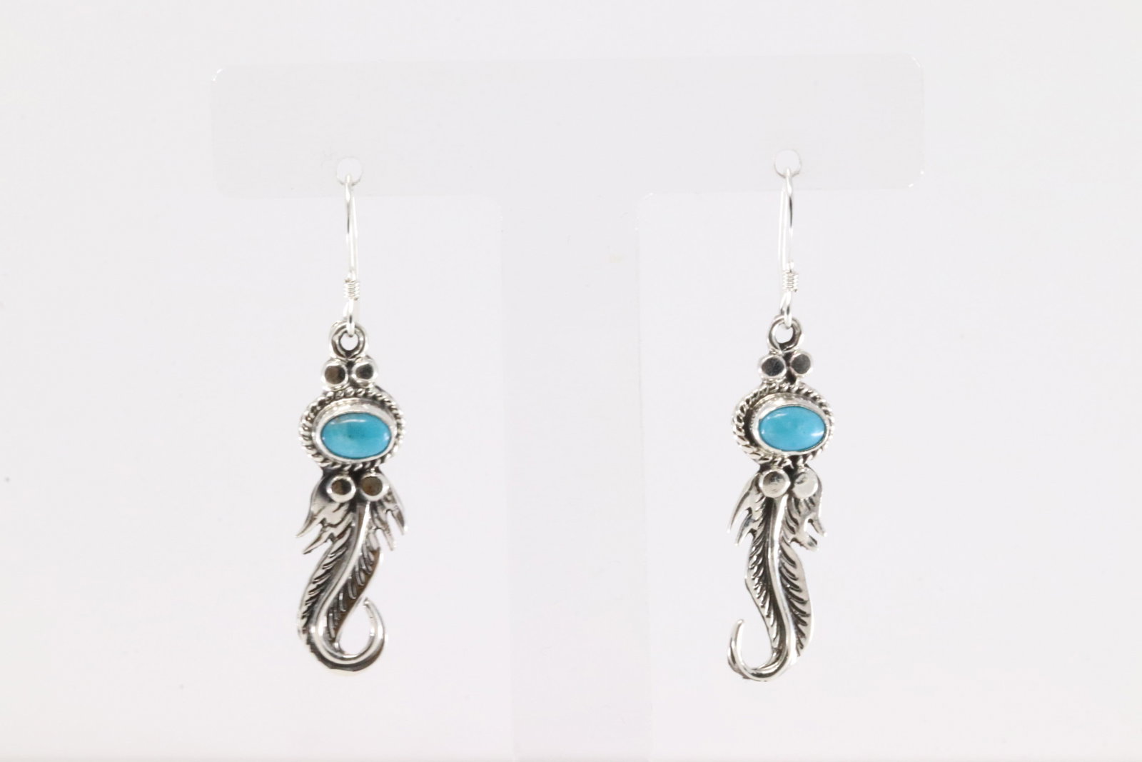 Native America Navajo Sterling Silver Turquoise Feather Dangling Earring's By Sharon McCarthy.: This is a Native America Navajo Sterling Silver Turquoise Feather Dangling Earring's By Sharon McCarthy.