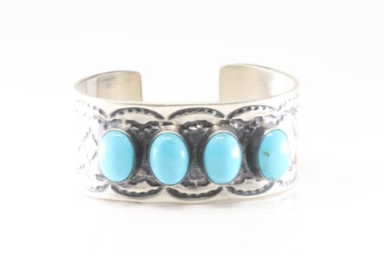 Native America Navajo Sterling Silver Turquoise Bracelet Cuff By Chimney Butte.