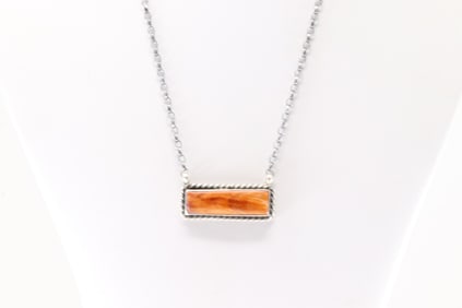 Native America Navajo Sterling Silver Spiny Osyter Necklace By Augustine Largo.