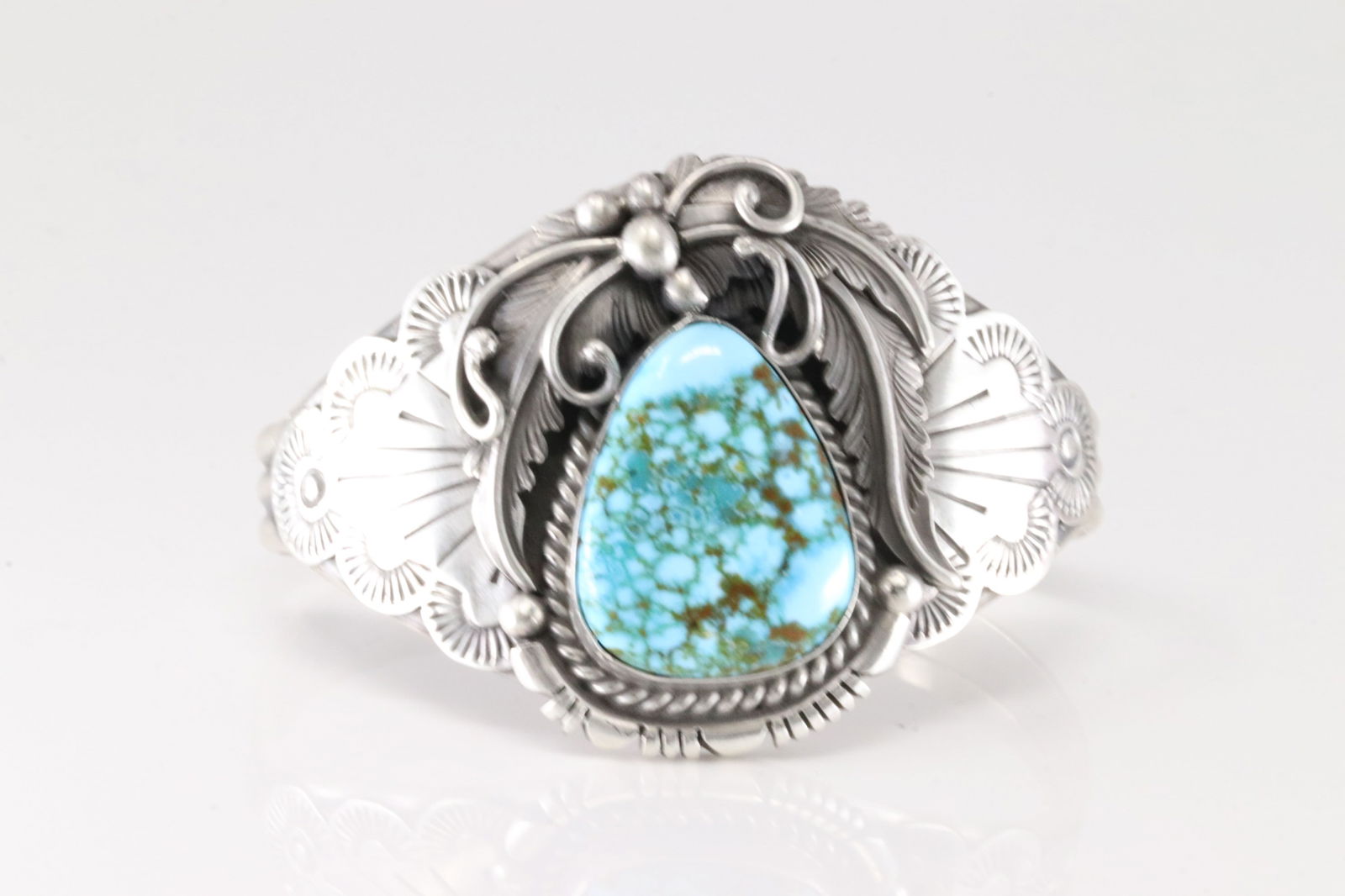 Native America Navajo Sterling Silver Kingman Turquoise Bracelet Cuff By Jimmy Lee. (1 of 4)