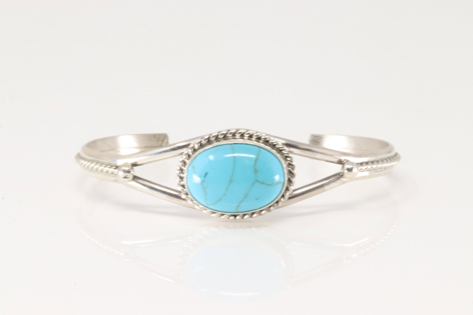 Native America Navajo Sterling Silver Turquoise Bracelet Cuff By Y.: This is a Native America Navajo Sterling Silver Turquoise Bracelet Cuff By Y.