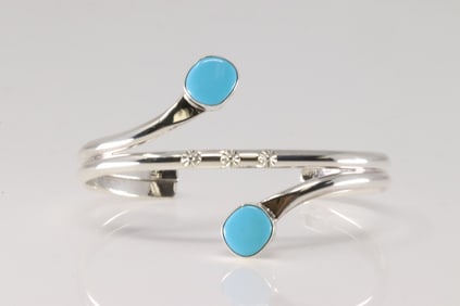 Native America Navajo Sterling Silver Turquoise Bracelet Cuff By Thomas Yazzie.