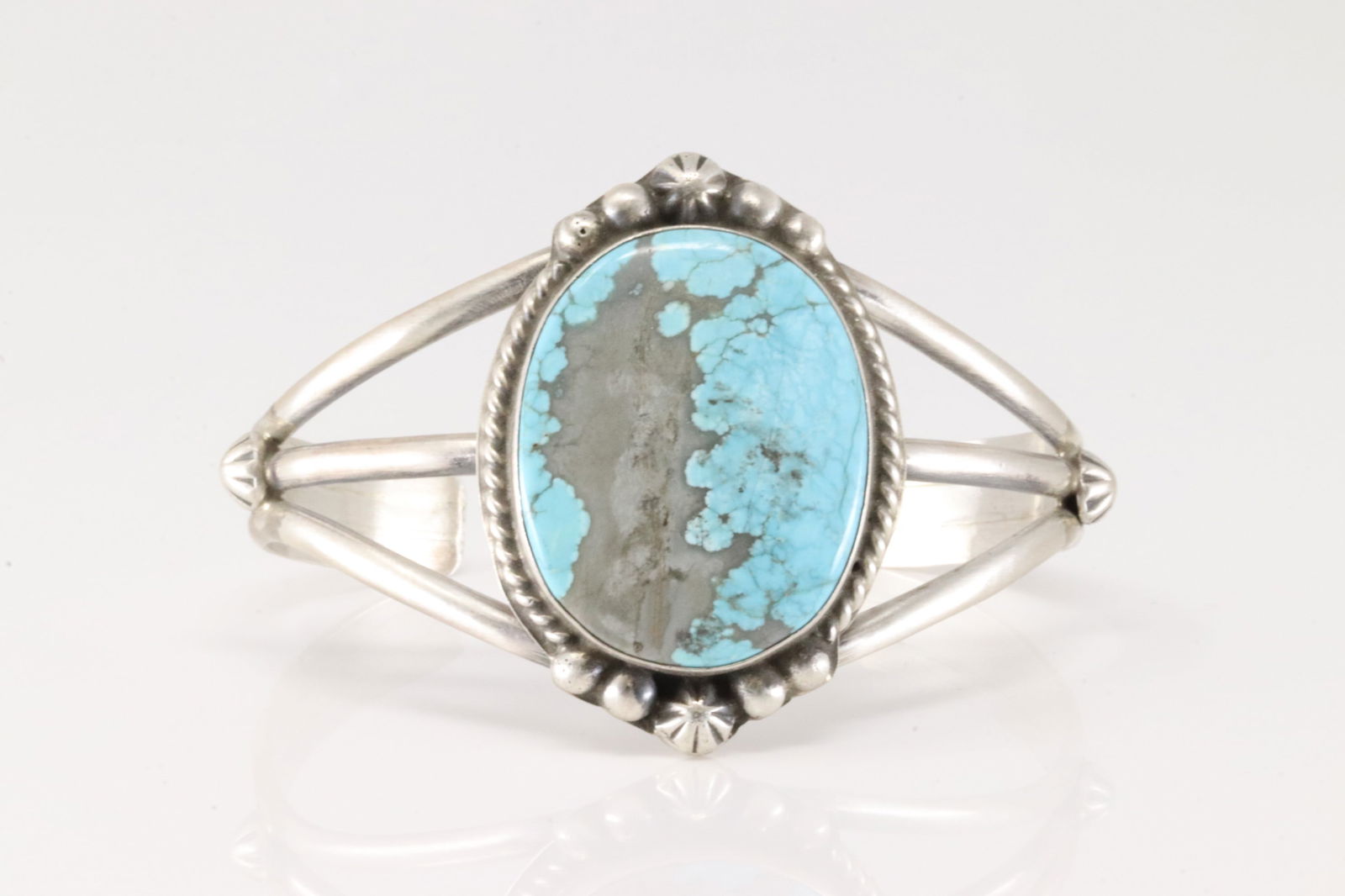 Native America Navajo Sterling Silver Number 8 Turquoise Bracelet Cuff By Augustine Largo. (1 of 4)
