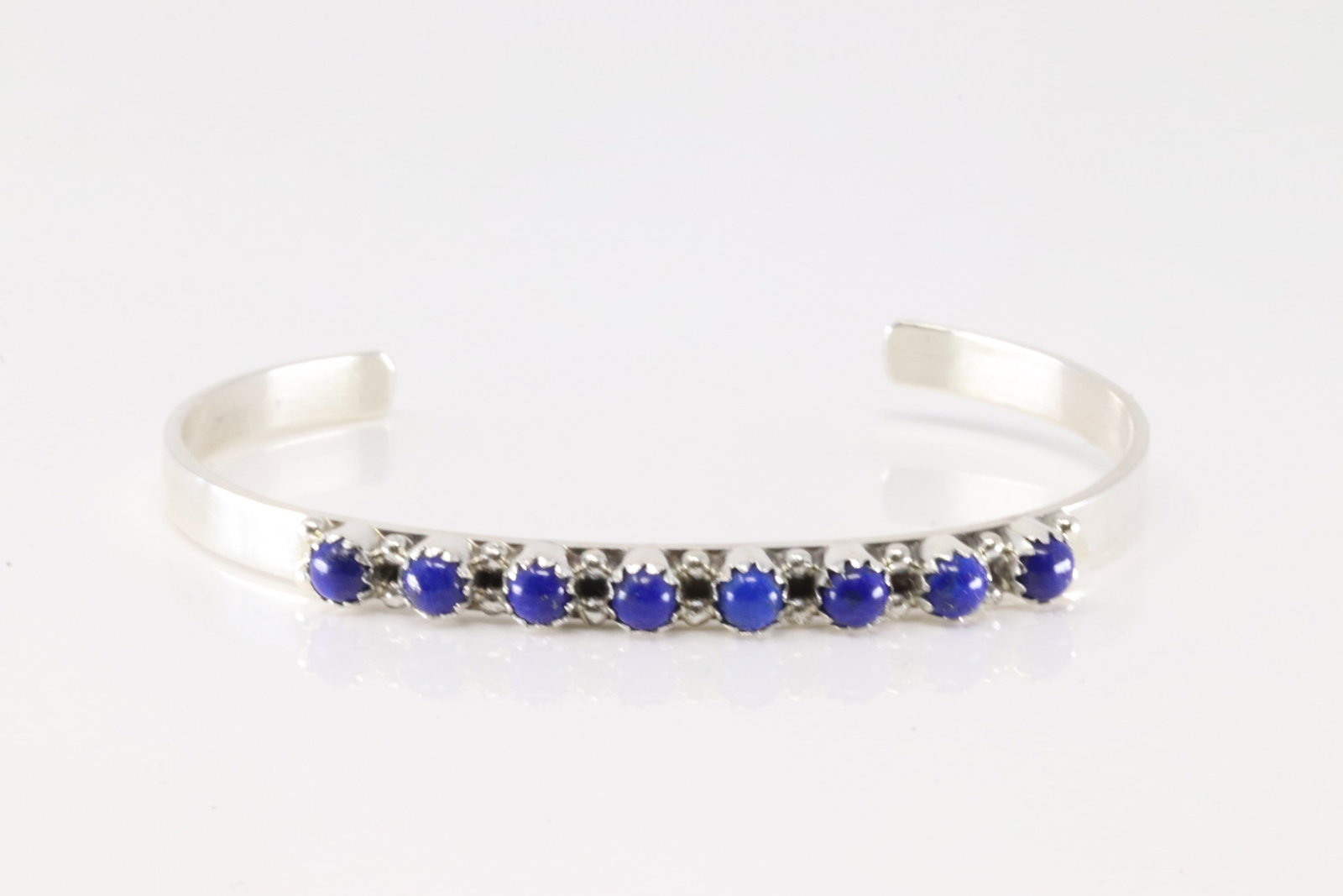 Native America Navajo Sterling Silver Lapis Stone Bracelet Cuff By GP-SRY.: This is a Native America Navajo Sterling Silver Lapis Stone Bracelet Cuff By GP-SRY.