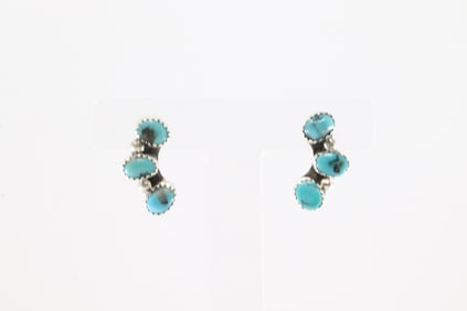 Native America Navajo Sterling Silver Kingman Turquoise Post Earring's By Maxine Ramirez.