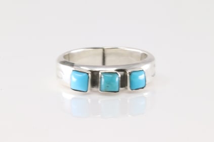 Native America Navajo Sterling Silver Turquoise Ring By Adrienne Gordon.