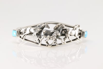 Native America Navajo Sterling Silver Turquoise Horse Bracelet Cuff By Bobby Platero.