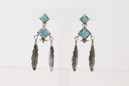 Native America Navajo Sterling Silver Turquoise Feather Post / Dangling Earring's.