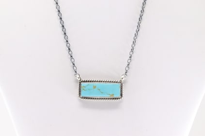 Native America Navajo Sterling Silver Kingman Turquoise Nceklace By Elouise Kee.