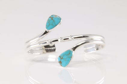 Native America Navajo Sterling Silver Turquoise Bracelet Cuff By Thomas Yazzie.