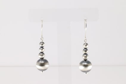 Native America Navajo Sterling Silver Pearl Beaded Dangling Earring's By Amanda Larry.