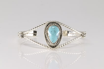 Native America Navajo Sterling Silver Turquoise Bracelet Cuff By Sadie Jim.