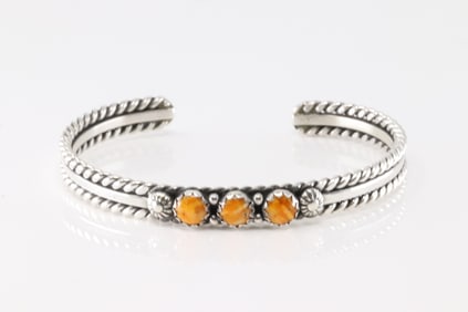 Native America Navajo Sterling Silver Spiny Osyter Bracelet Cuff By R.King.