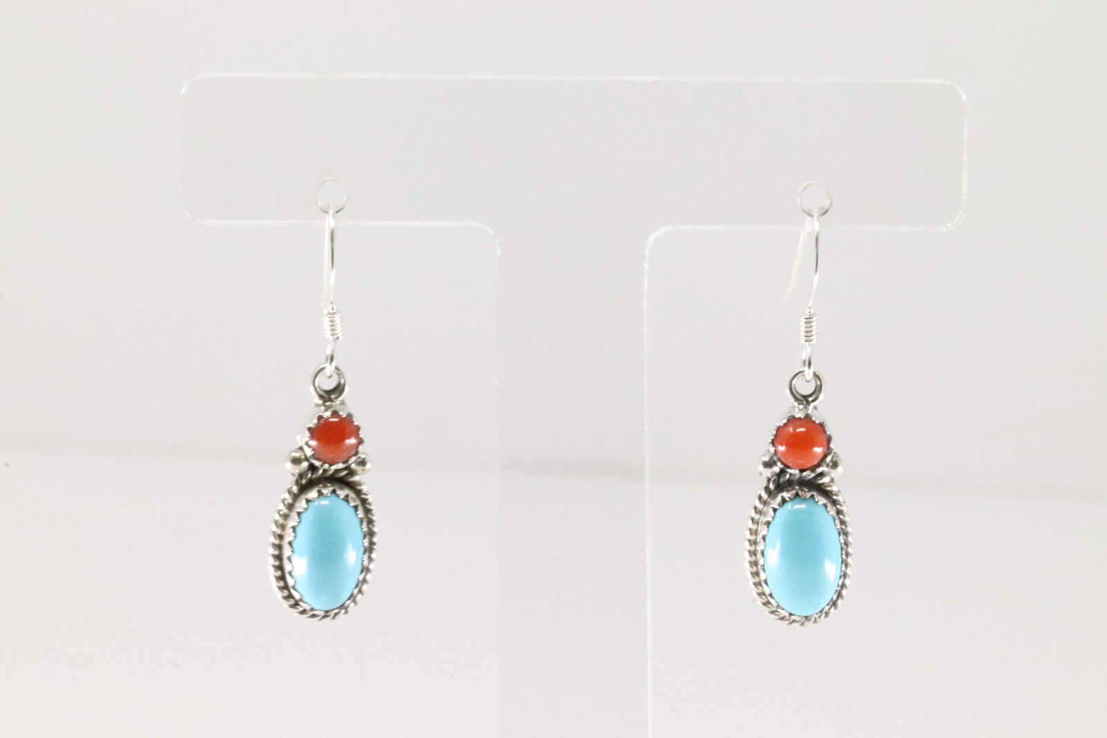 Native America Navajo Sterling Silver Coral & Turquoise Dangling Earring's By Gary Shorty.: This is a Native America Navajo Sterling Silver Coral & Turquoise Dangling Earring's By Gary Shorty.